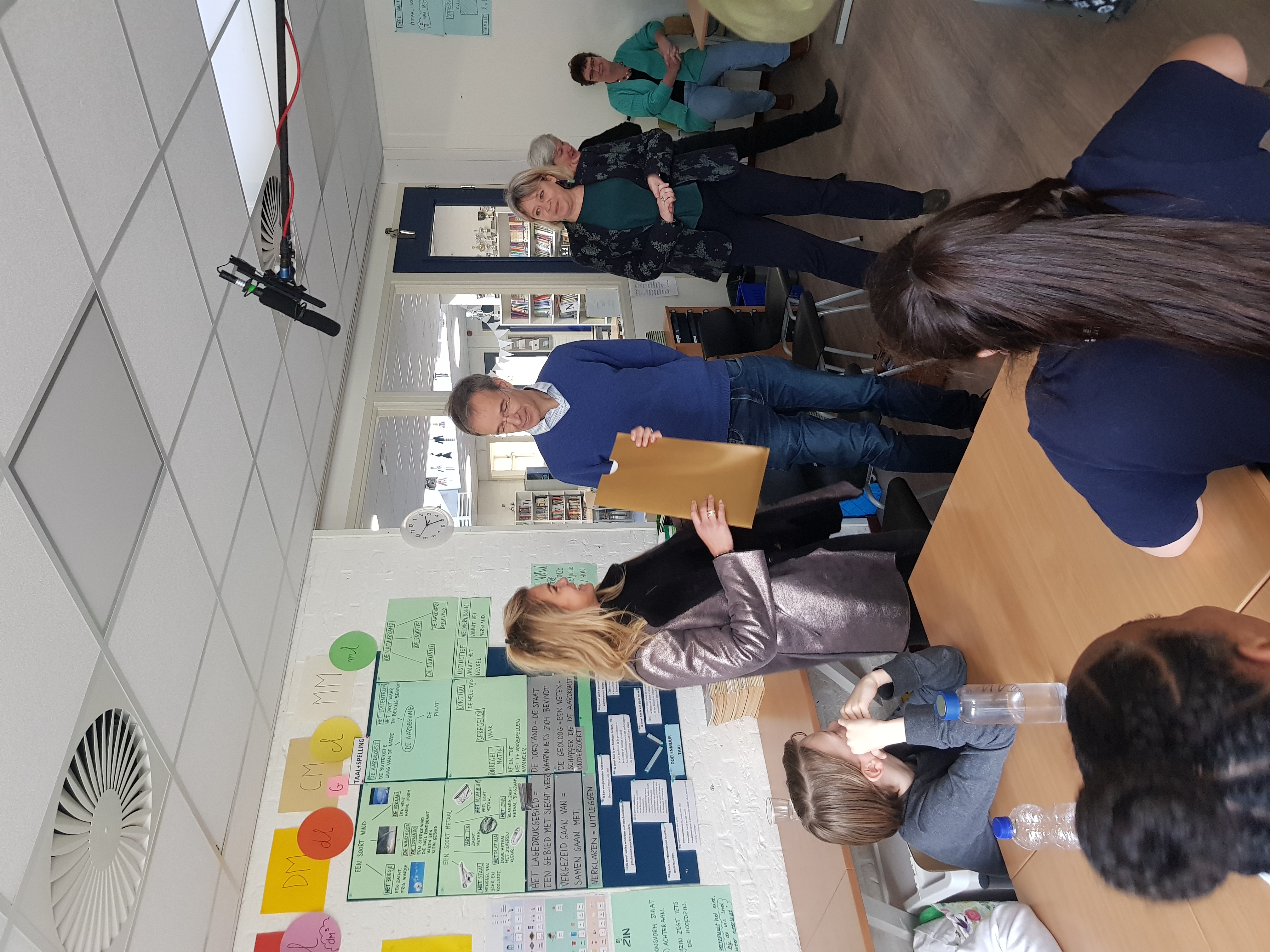 Stichting Leerkracht ontvangt  € 1.000.000 op De Brink, van Nationale Postcode Loterij